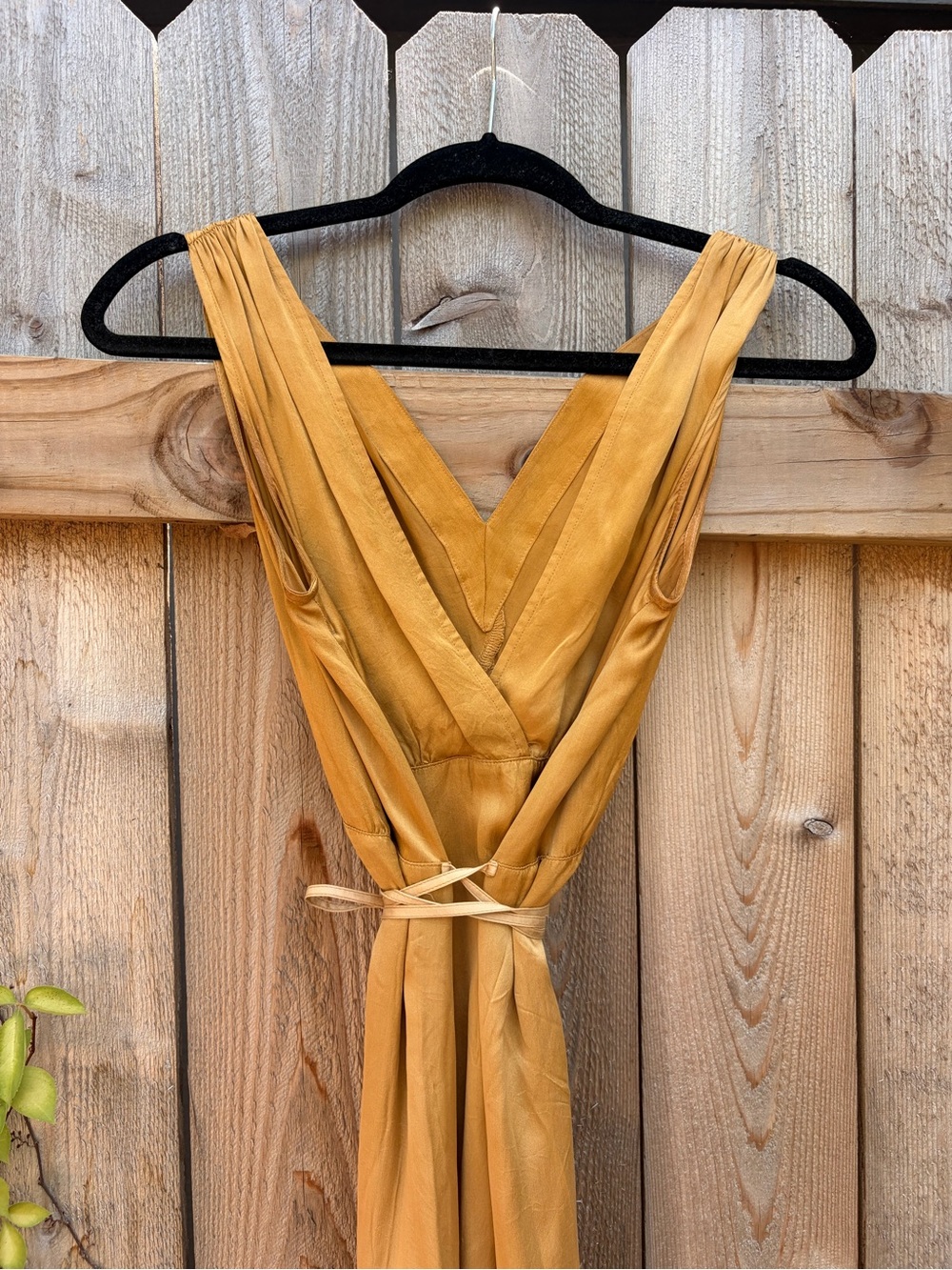 Raquel Allegra Mustard to Taupe Ombre V-Neck Maxi Dress - Picture 4 of 7